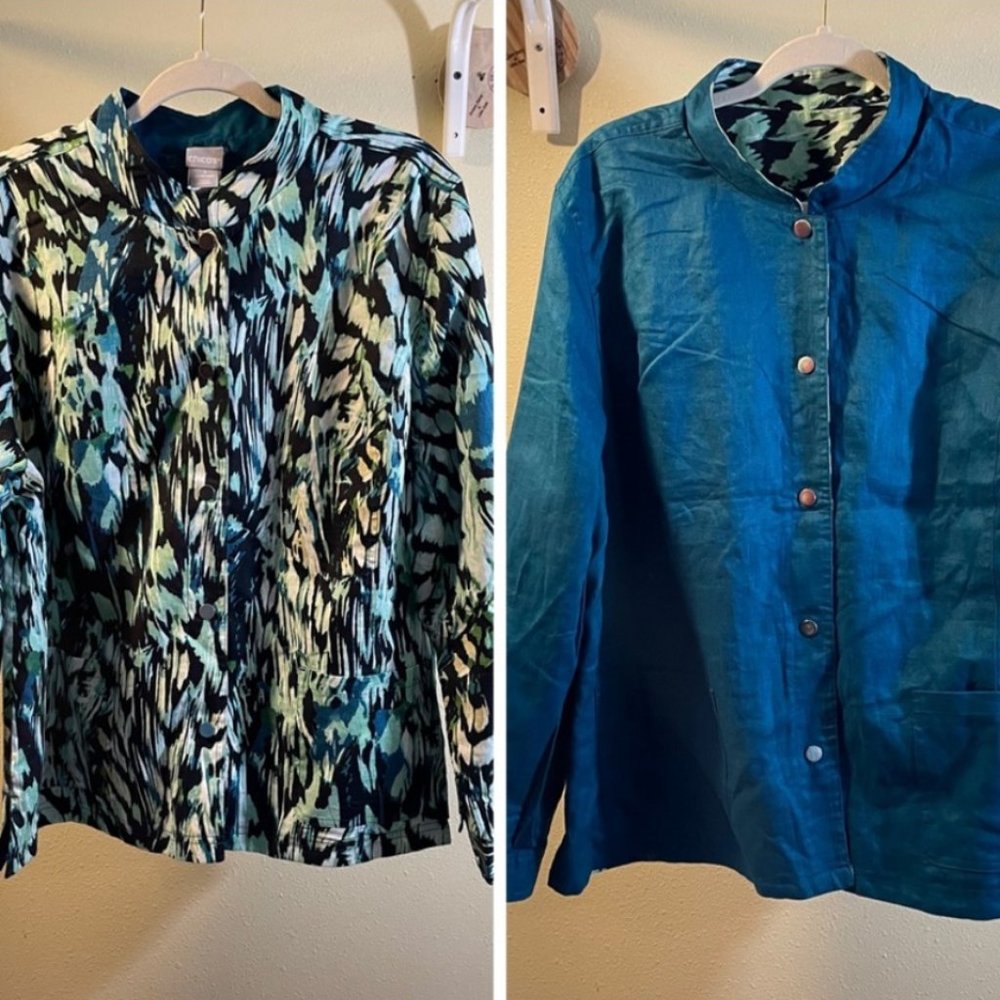 Chico's Reversible Solid To Print Jacket - image 1